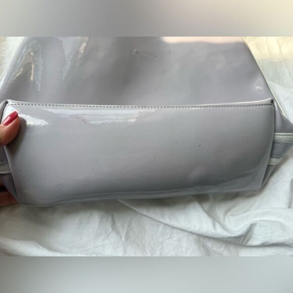 Y2K Calvin Klein Lilac and Cream Mod Style Vinyl Bag - Picture 7 of 10